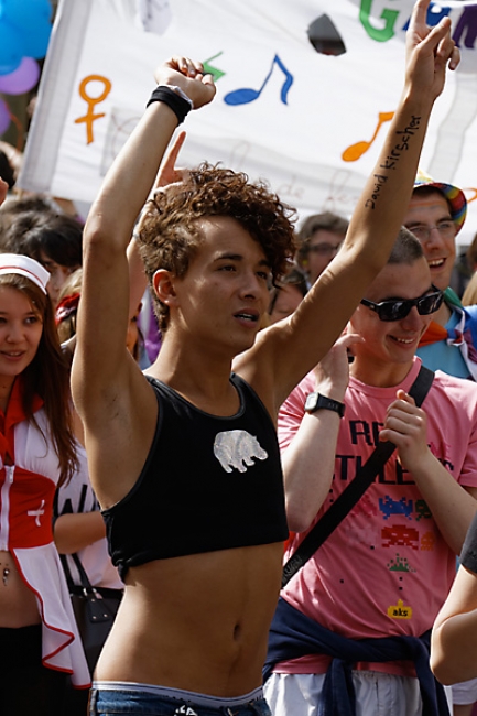 Gay pride Paris JUN13-183